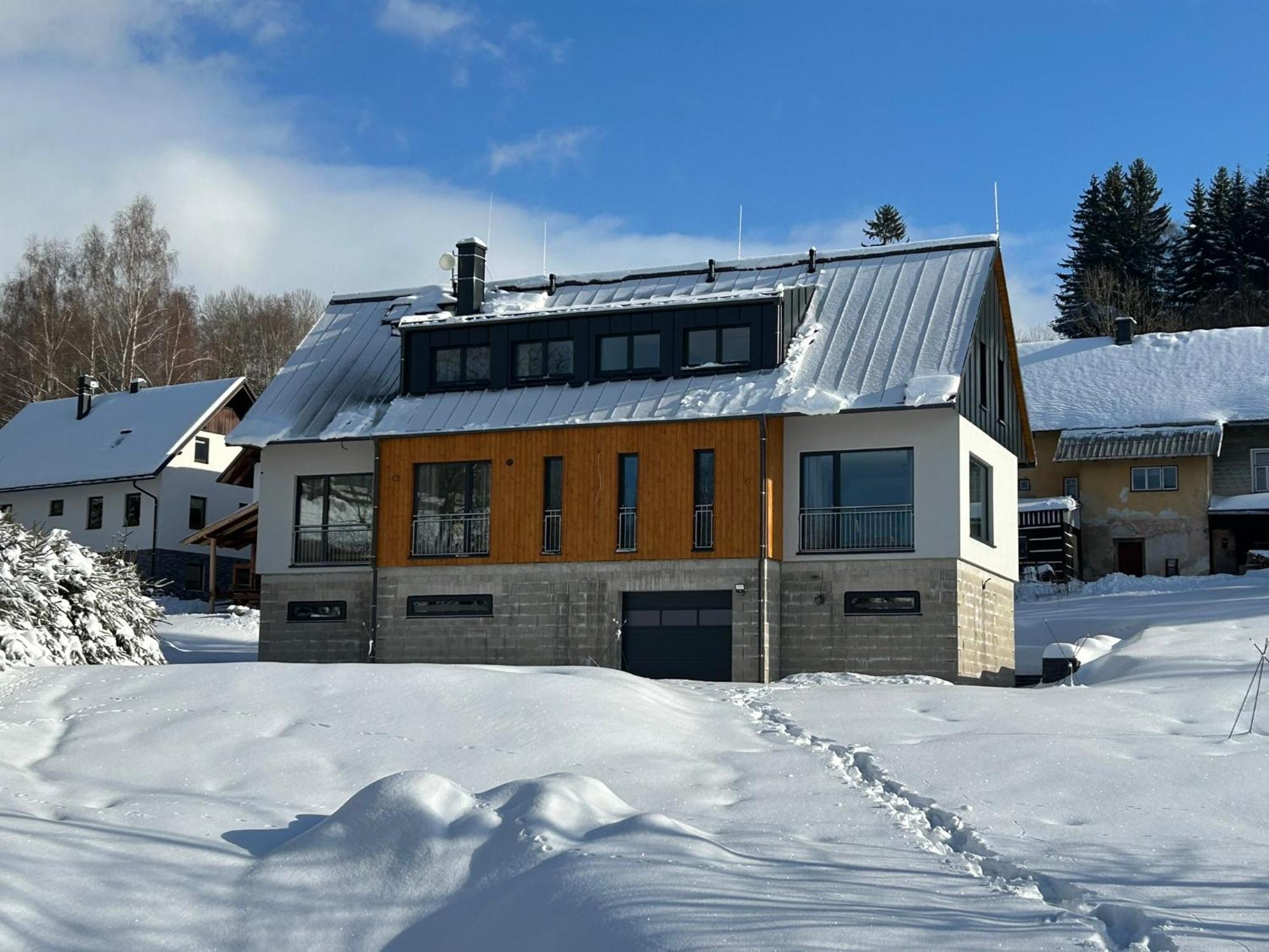Horsky Dum Vojta Homestay *